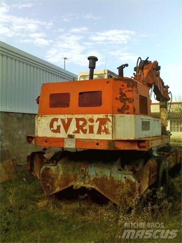  GURIA  90 Колісні екскаватори