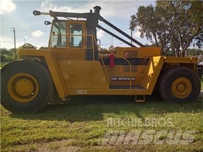 CAT V900 Навантажувачі для контейнерів