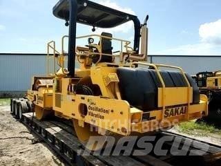 Sakai SW850ND II Грунтові котки