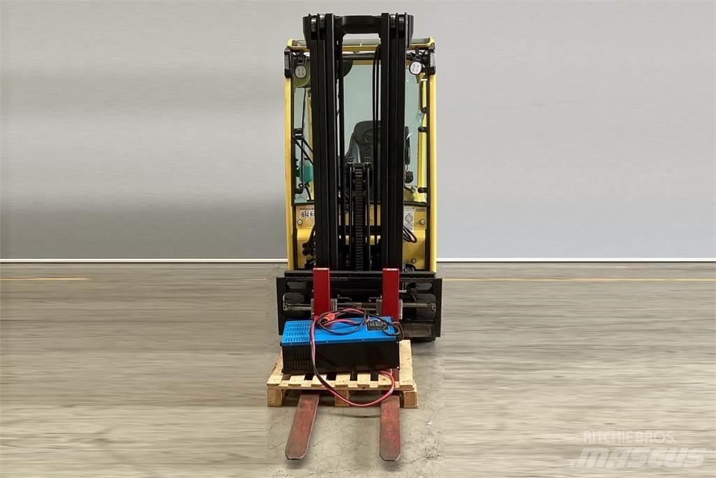 Hyster J1.6XN Електронавантажувачі