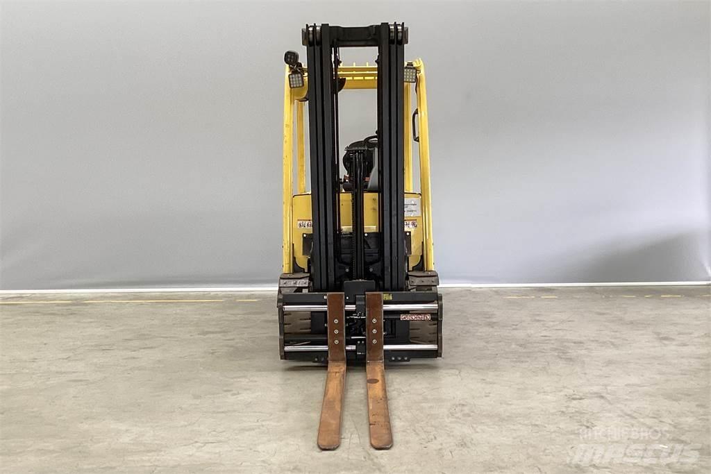 Hyster J2.5XN Електронавантажувачі