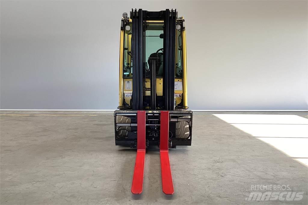 Hyster J3.50XN Електронавантажувачі