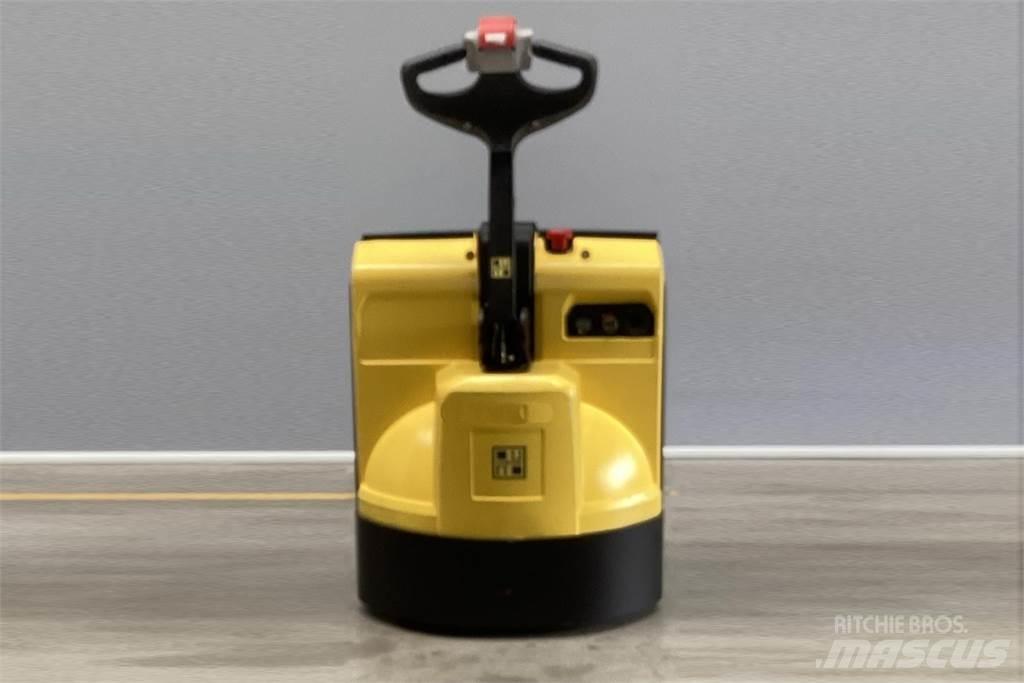 Hyster P1.6 Ручний візок
