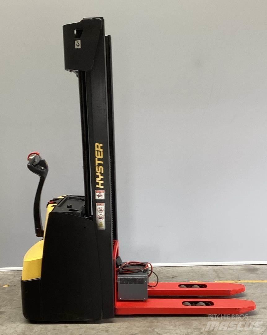 Hyster S1.4 Ручний візок