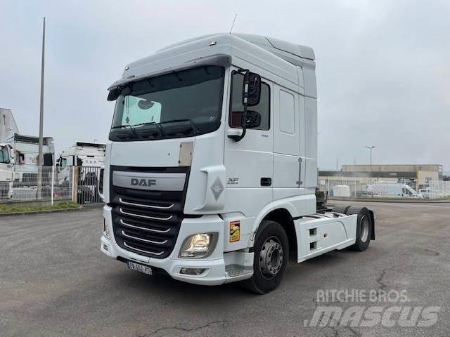 DAF XF 460 Тягачі