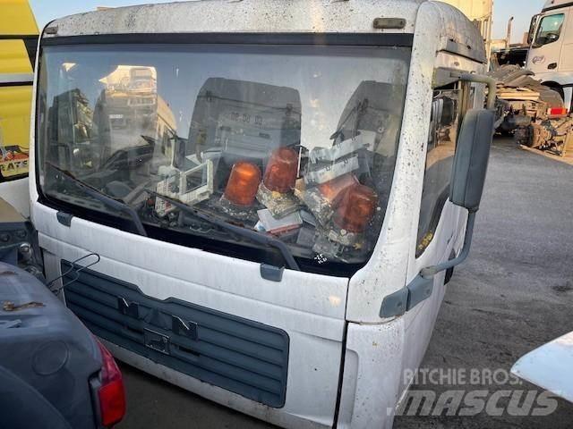 MAN TGA Кабіни