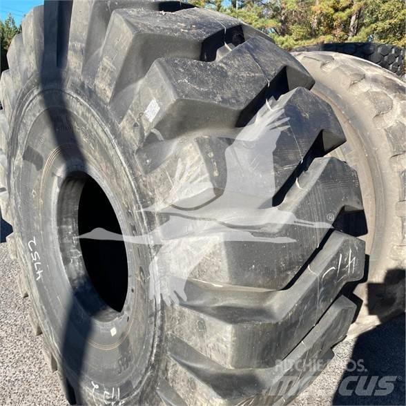 BKT 29.5X25 Шини