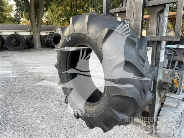 Titan 18.4X26 Шини