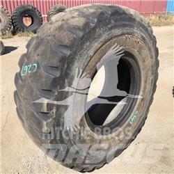 Titan 20.5R25 Шини