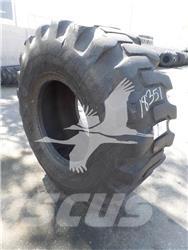 Titan 20.5x25 Шини