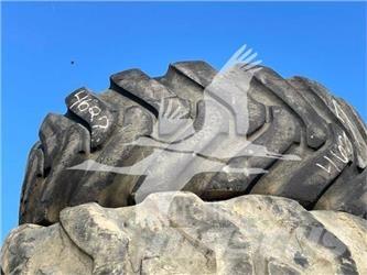 Titan 20.5x25 Шини