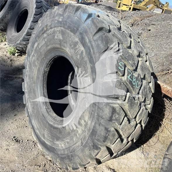 Titan 23.5R25 Шини