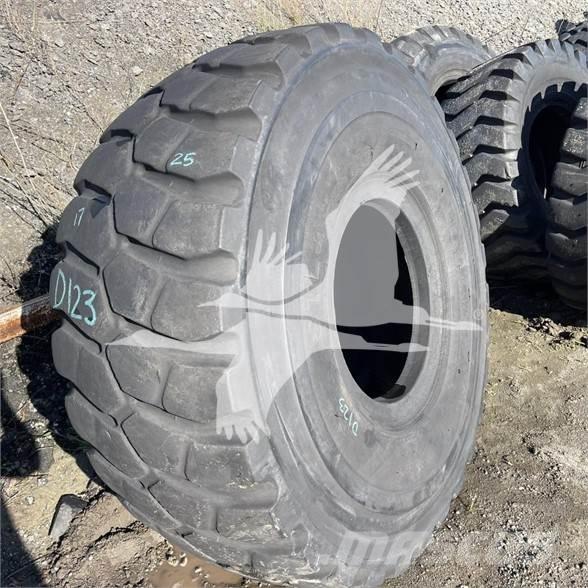 Titan 26.5R25 Шини