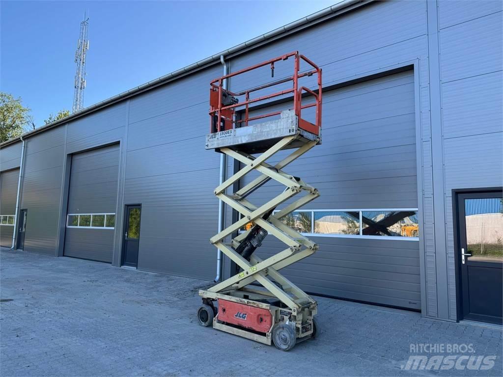JLG 1930es Інші підйомники і платформи