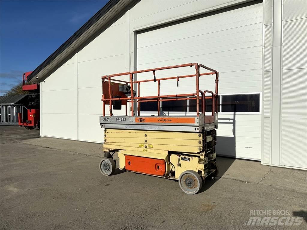 JLG 2646es Інші підйомники і платформи