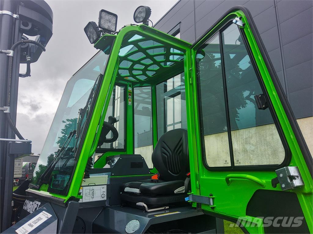 Combilift CBE 3000 Чотириходові річ-траки