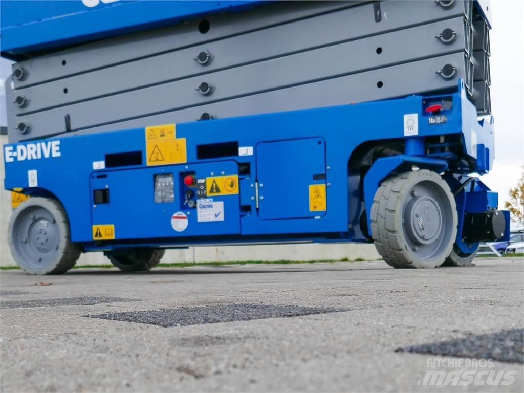 Genie GS 2632 Підйомники-ножиці