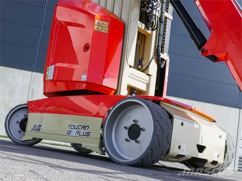 JLG Toucan 12E Plus Вертикальні щоглові підйомники