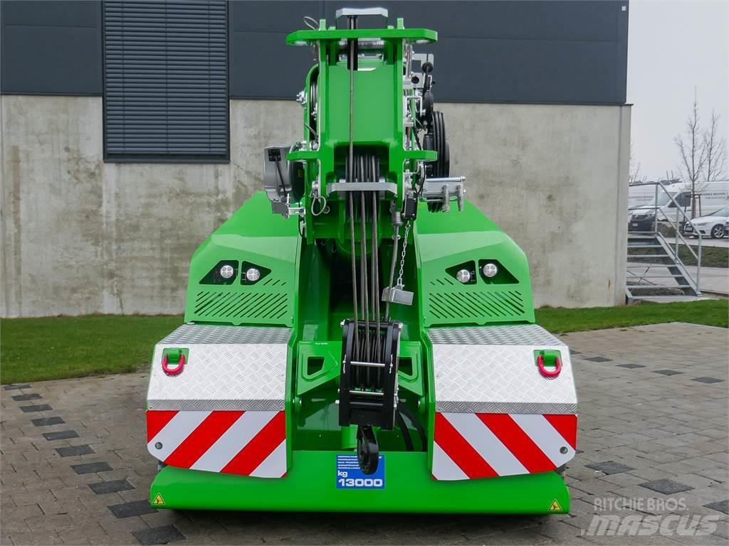 JMG MC 130S Телескопічні навантажувачі