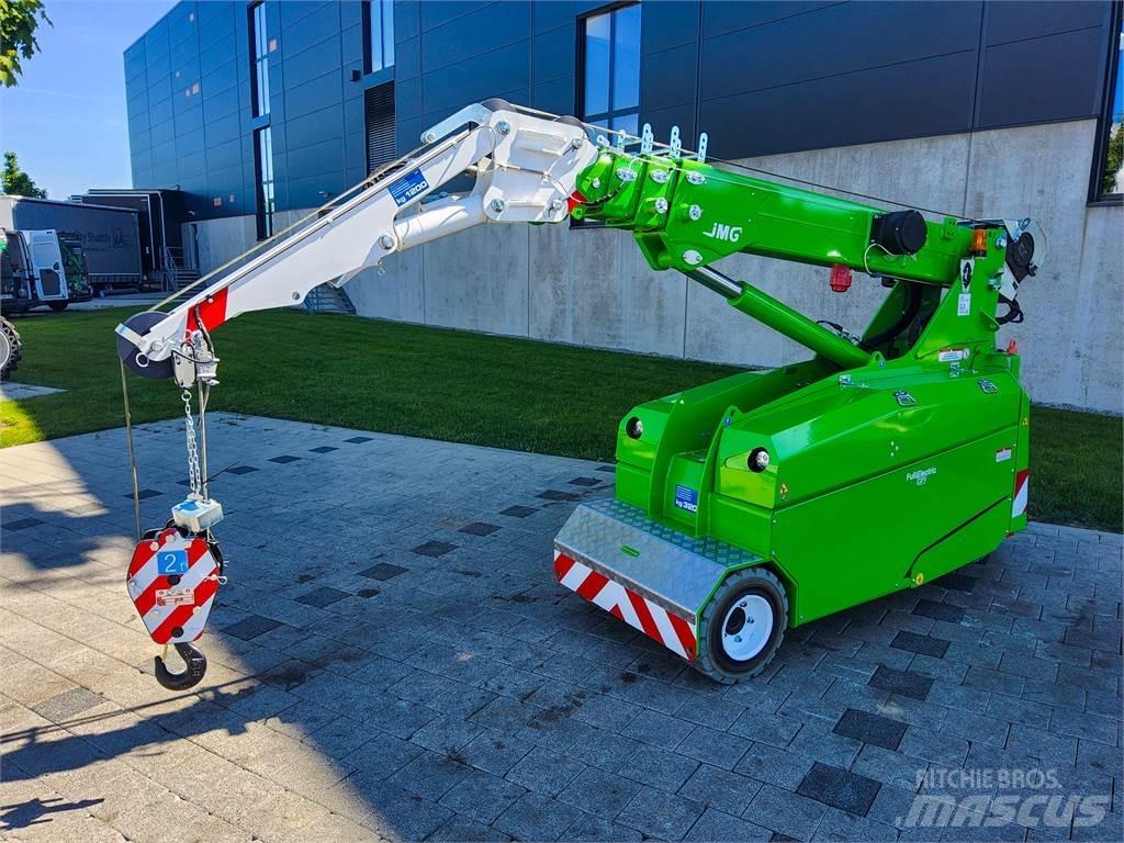 JMG MC 32S Телескопічні навантажувачі