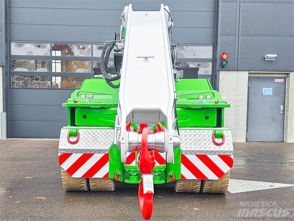 JMG MC 350S Телескопічні навантажувачі