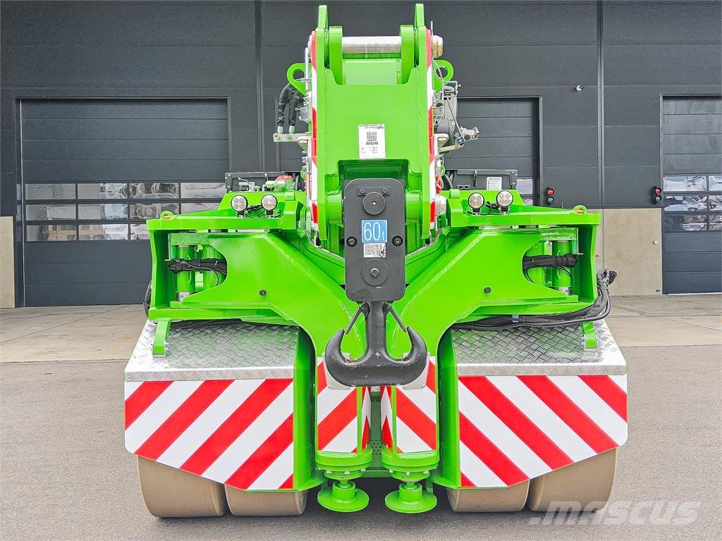 JMG MC 580S Телескопічні навантажувачі