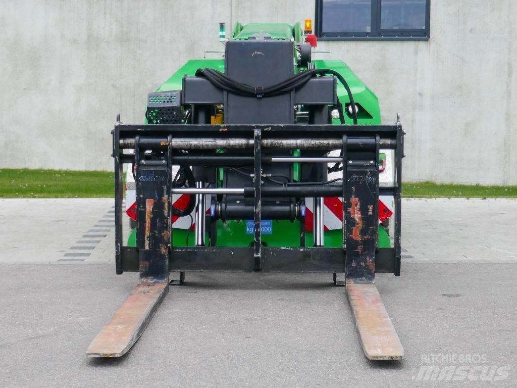 JMG MC130S Телескопічні навантажувачі