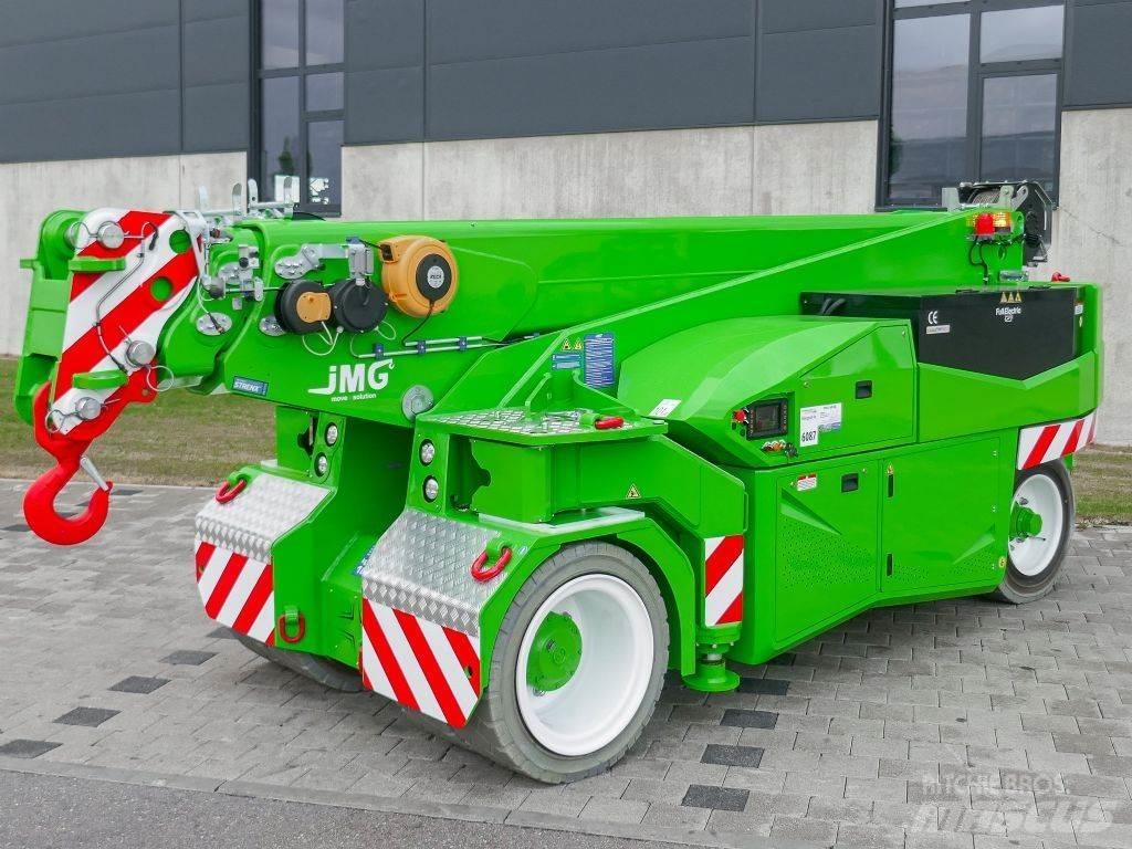 JMG MC180S Телескопічні навантажувачі