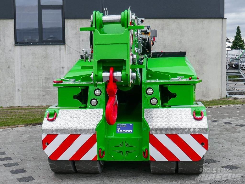JMG MC180S Телескопічні навантажувачі