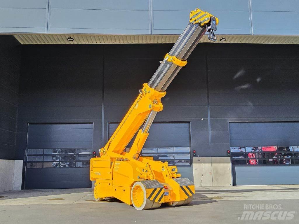 JMG MC580 Телескопічні навантажувачі