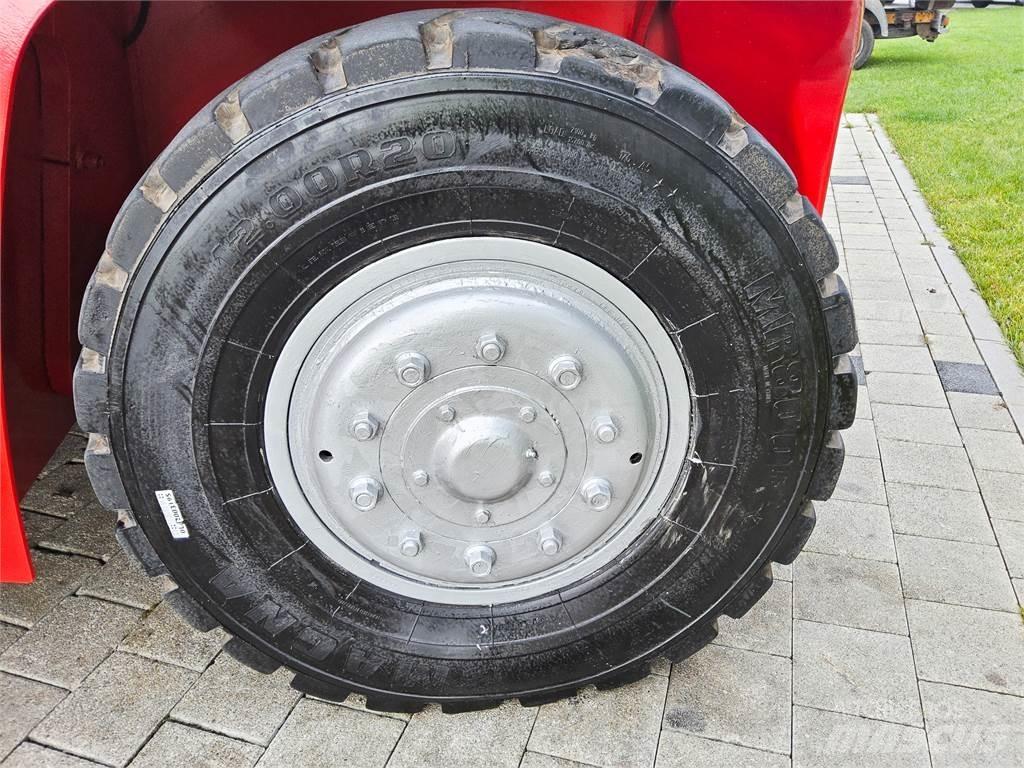 Kalmar DCE 150-12 Дизельні навантажувачі