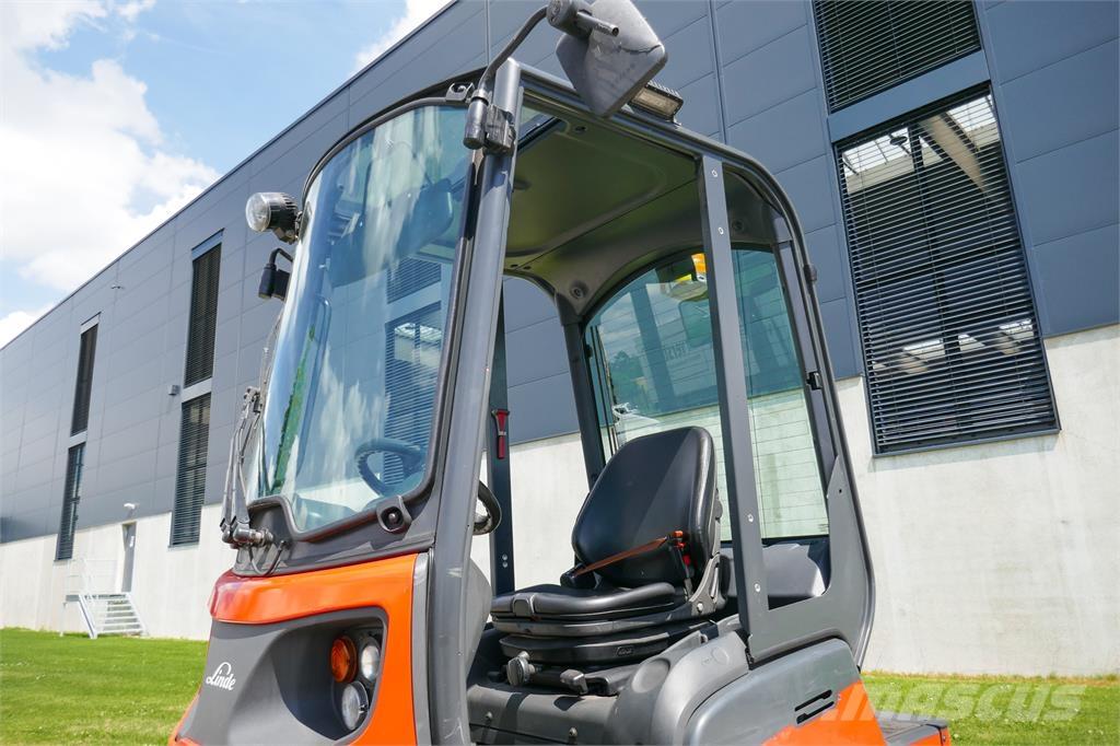 Linde P 60 Тягачі колісні