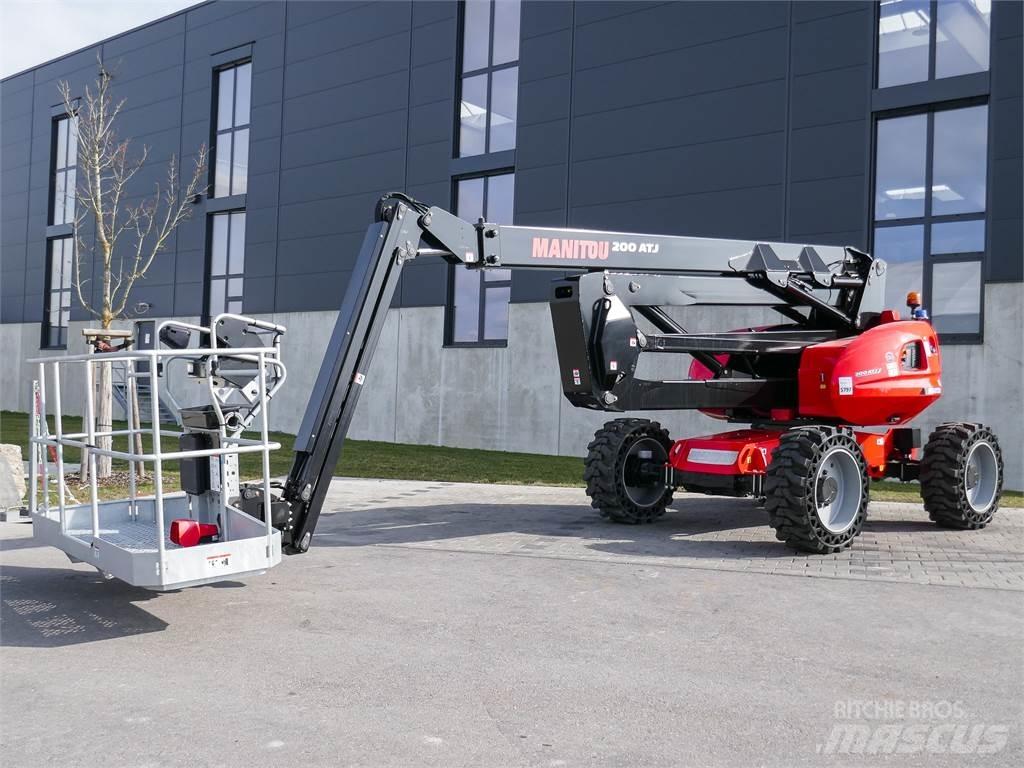 Manitou 200 ATJ Колінчаті підйомники
