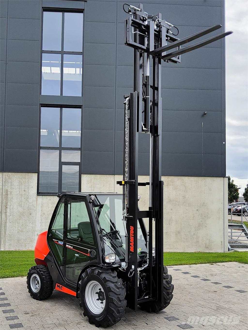 Manitou MC 25-4 Навантажувачі підвищеної прохідності