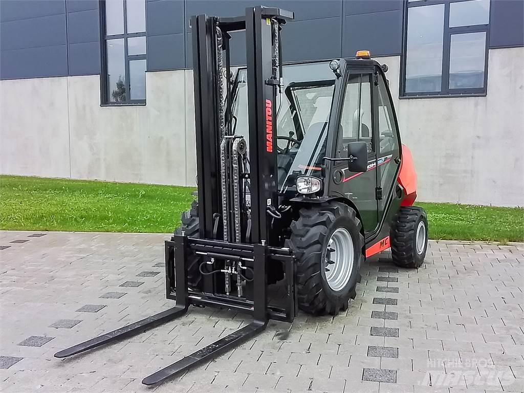 Manitou MC 30-4 Навантажувачі підвищеної прохідності