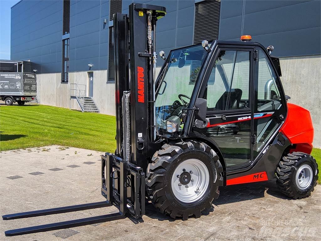 Manitou MC 30-4 Навантажувачі підвищеної прохідності