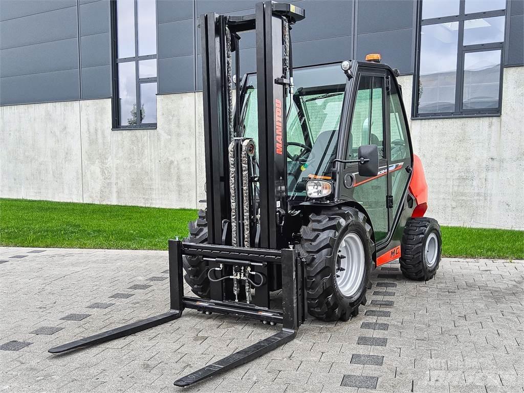 Manitou MC 30-4 Навантажувачі підвищеної прохідності