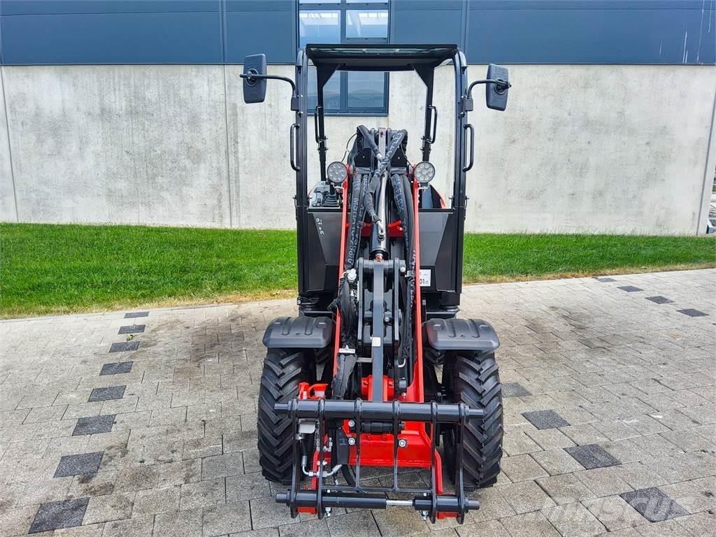 Manitou MLA 2-25H Міні-екскаватори < 7т