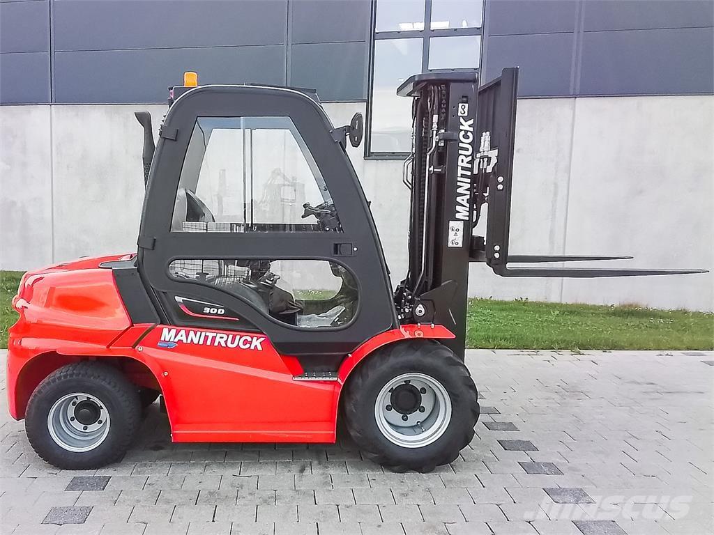  Manitruck D 30 Дизельні навантажувачі