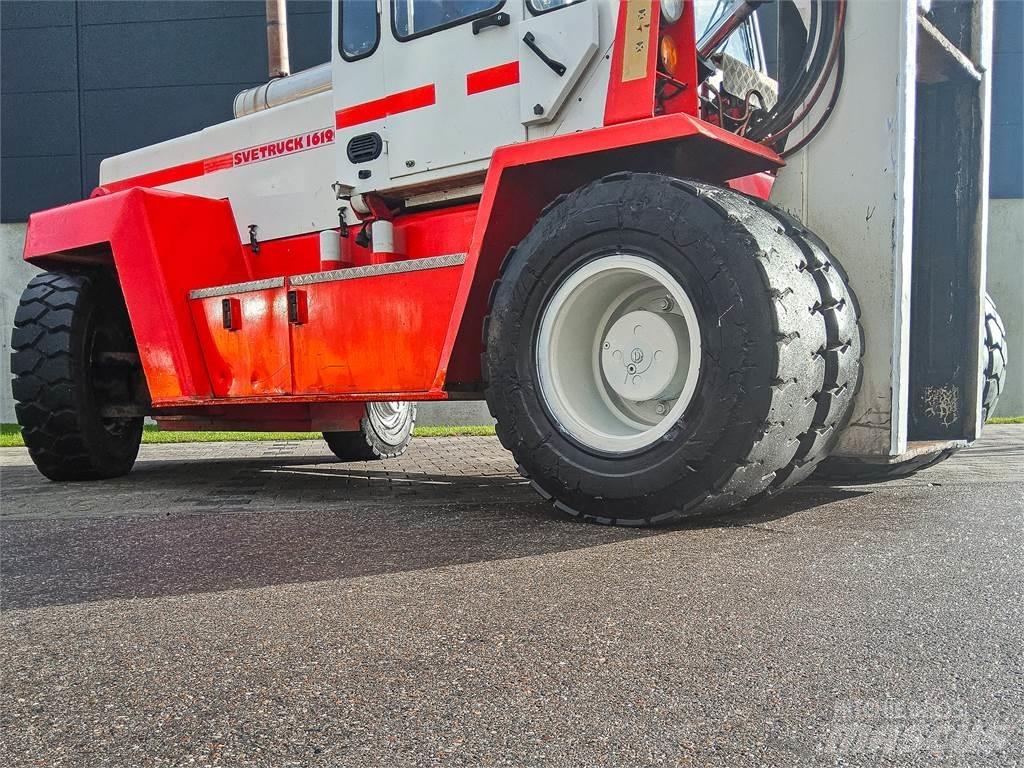 Svetruck 16120 Дизельні навантажувачі