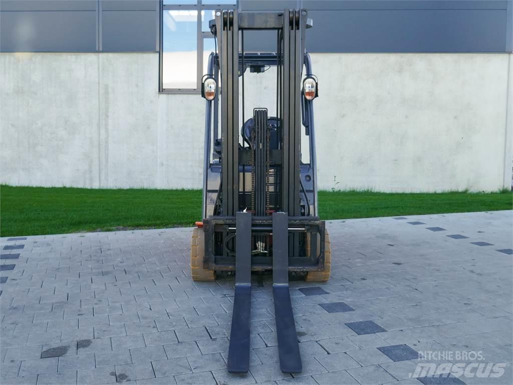 Toyota 02-8FBE20T Електронавантажувачі