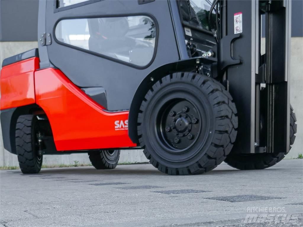 Toyota 52-8FDJF35 Дизельні навантажувачі