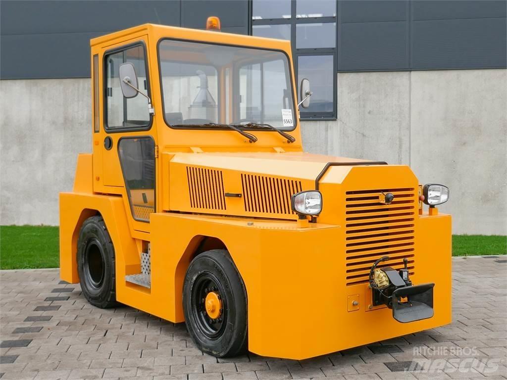 Volk DFZ 120H Тягачі колісні