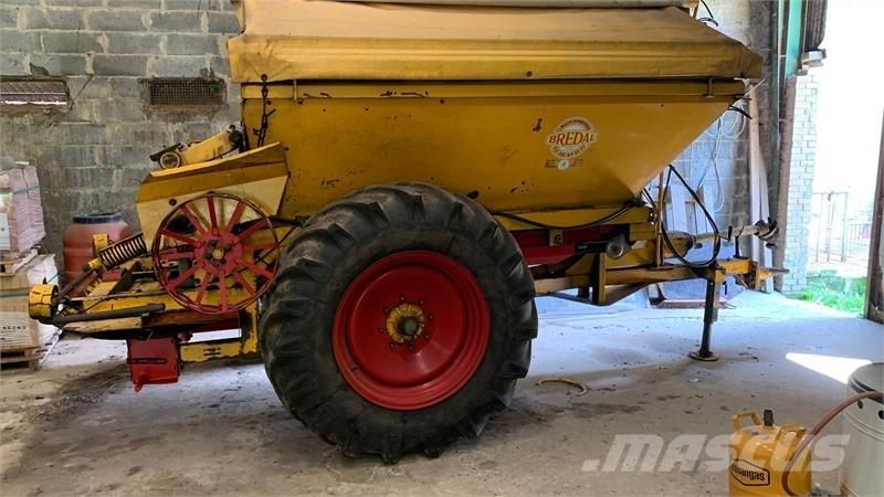 Bredal B 4 Розсіювач мінеральних добрив