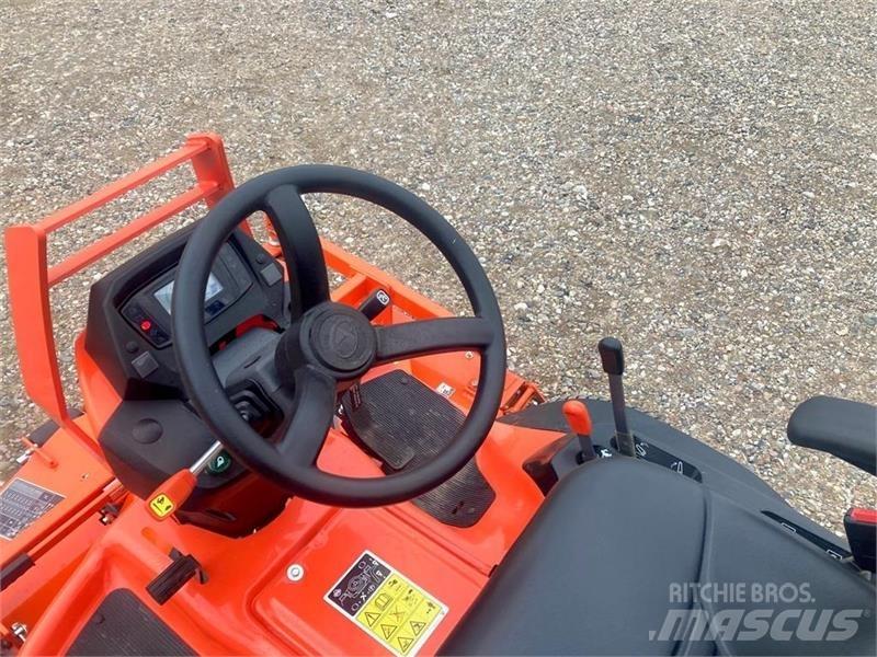 Kubota F-391 Різцетримачі для комунальних служб