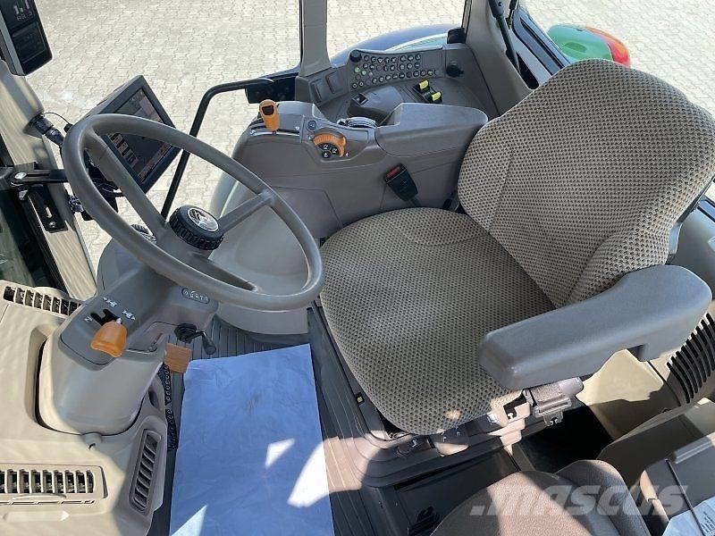 John Deere 6120M Трактори