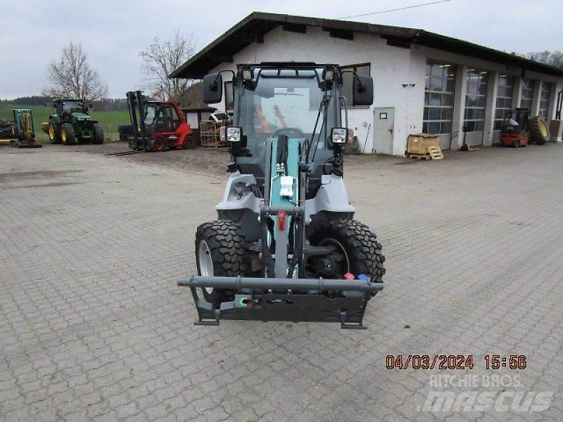 Kramer KL 12.5 Міні-навантажувачі