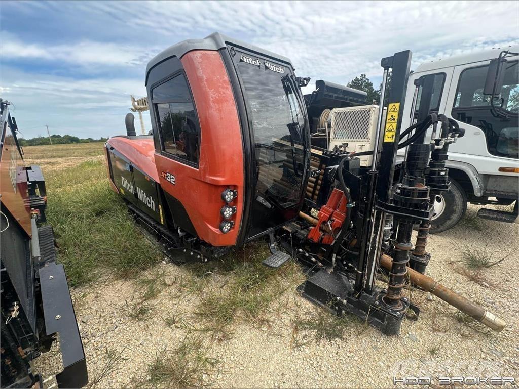 Ditch Witch AT32 Обладнання для горизонтального буріння