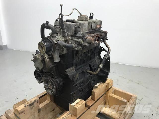 CAT 3024C Двигуни
