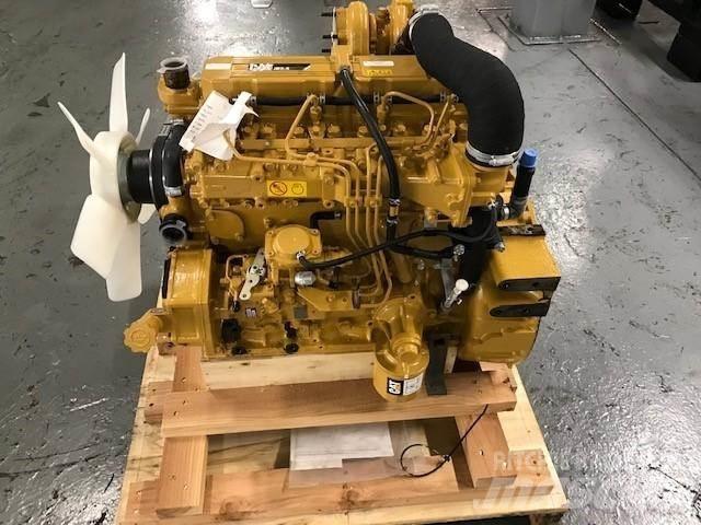 CAT 3044T Двигуни